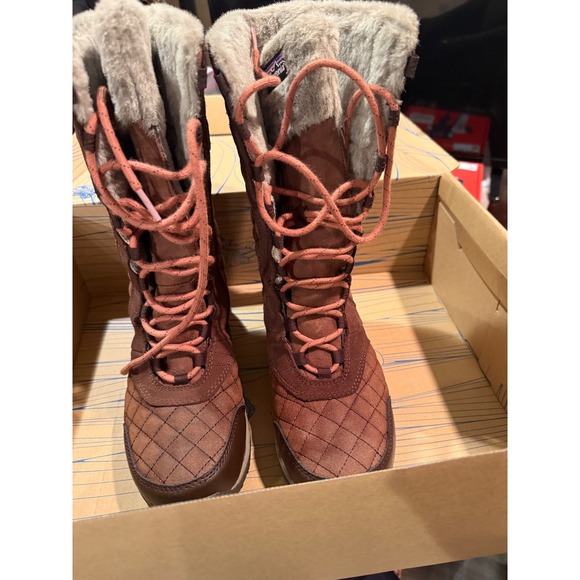 Patagonia Shoes - Patagonia Wintertide High Boots NWOT Brown Sable Quilted Faux Fur Waterproof 7.5